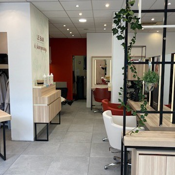 Foto 2 di Saint Algue - Coiffeur Lamorlaye