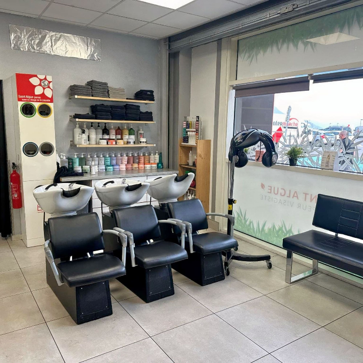 Foto 3 di Saint Algue - Coiffeur Amancy