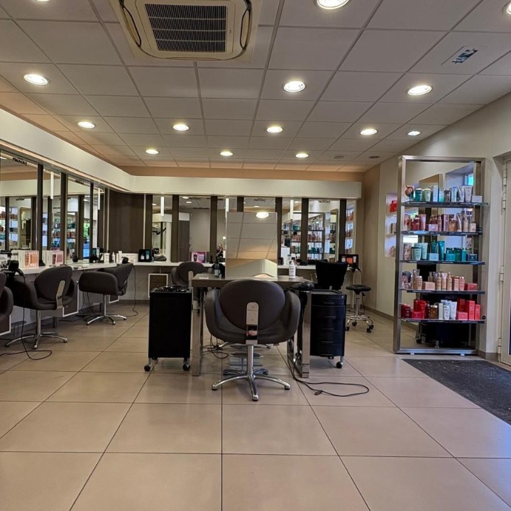 Foto 5 di Franck Provost - Coiffeur Beaune
