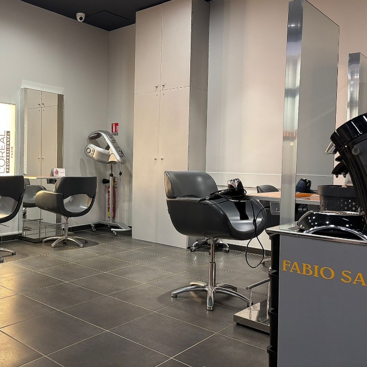Salon
