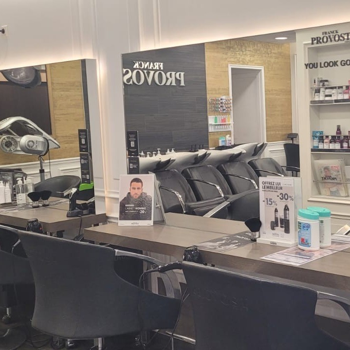 Foto 5 di Franck Provost - Coiffeur Amilly