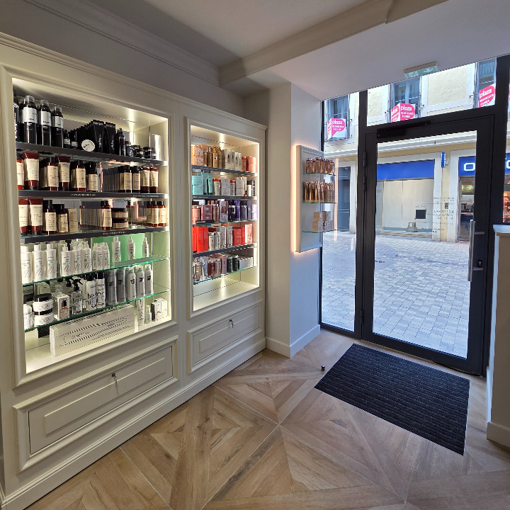 Foto 5 di Franck Provost - Coiffeur Sète