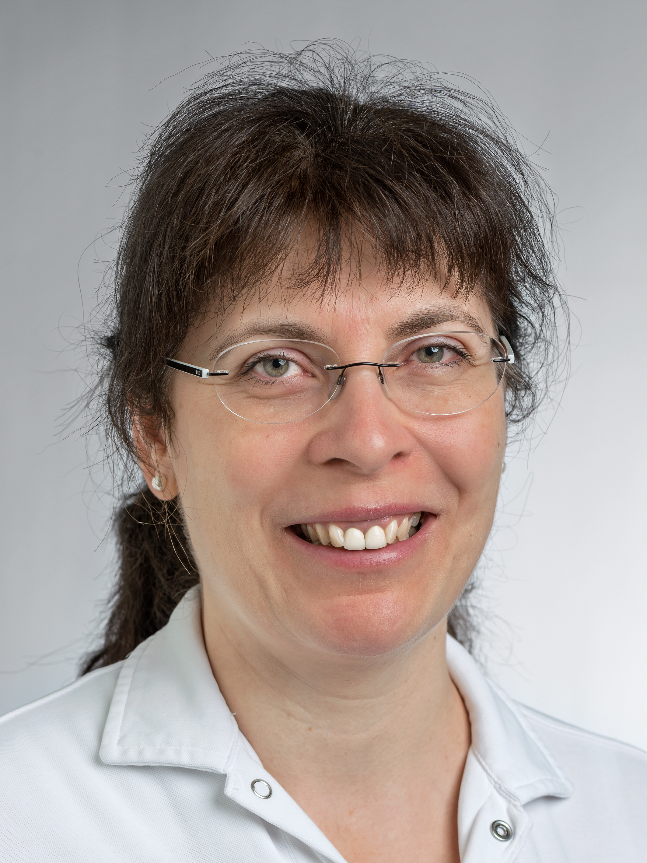  Catherine Bender
