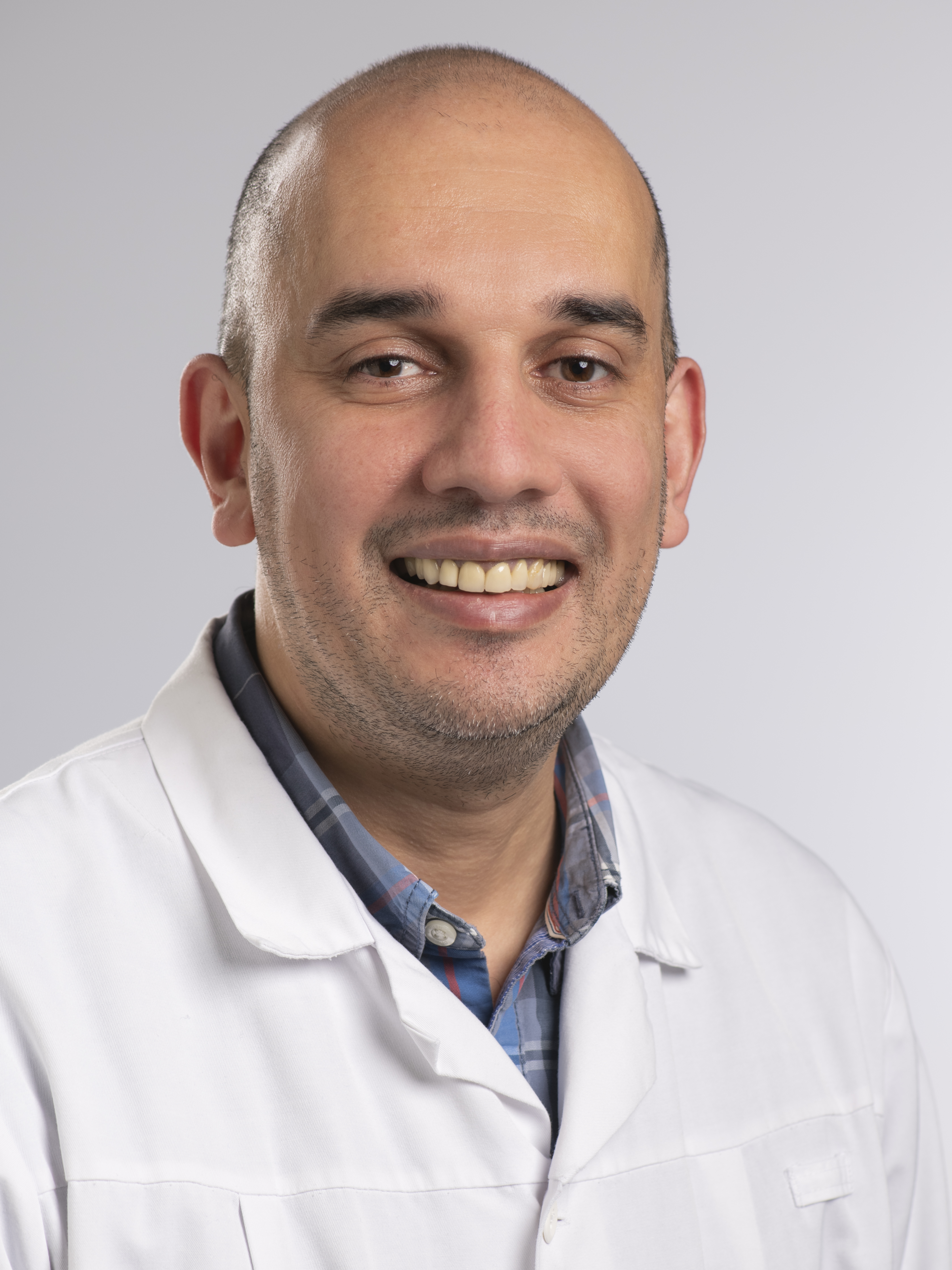Dr Nassim Dris