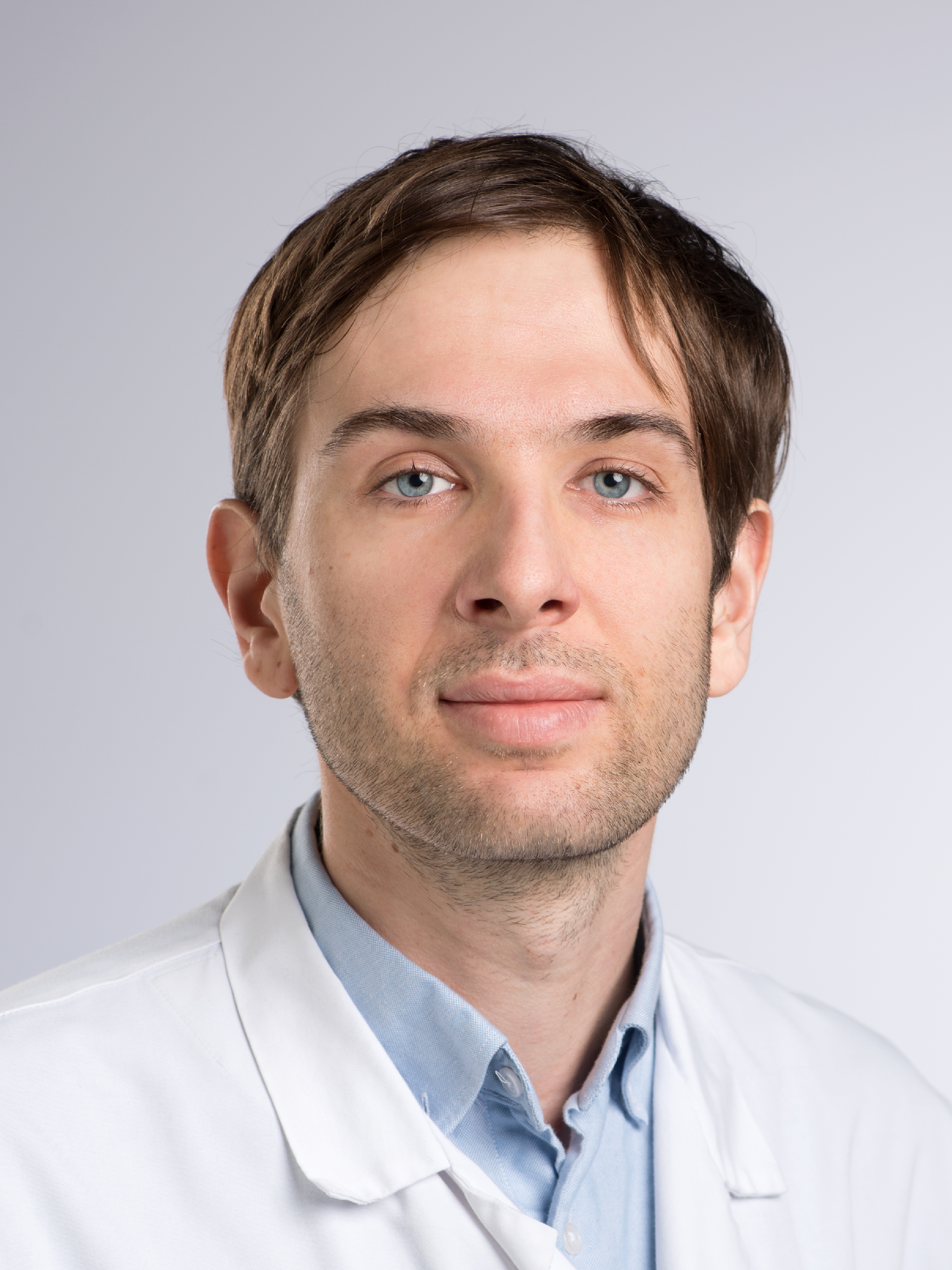 Dr Alexis Genthon