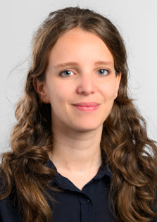 Mme Camille Glatz