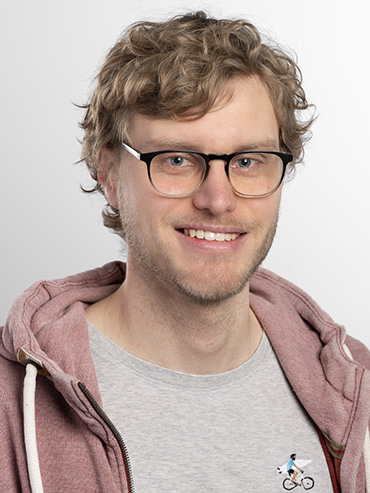  Bernd Illing
