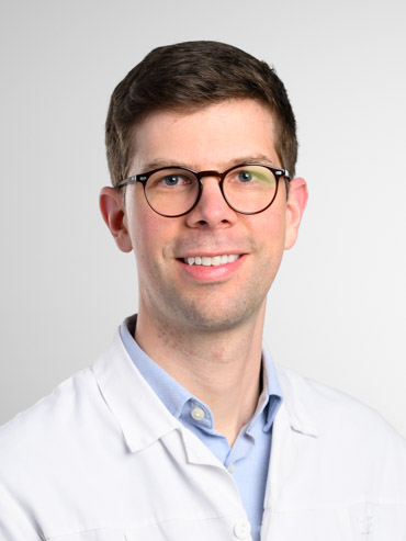 Dr David Martin