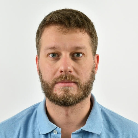 Dr Mitja Nabergoj