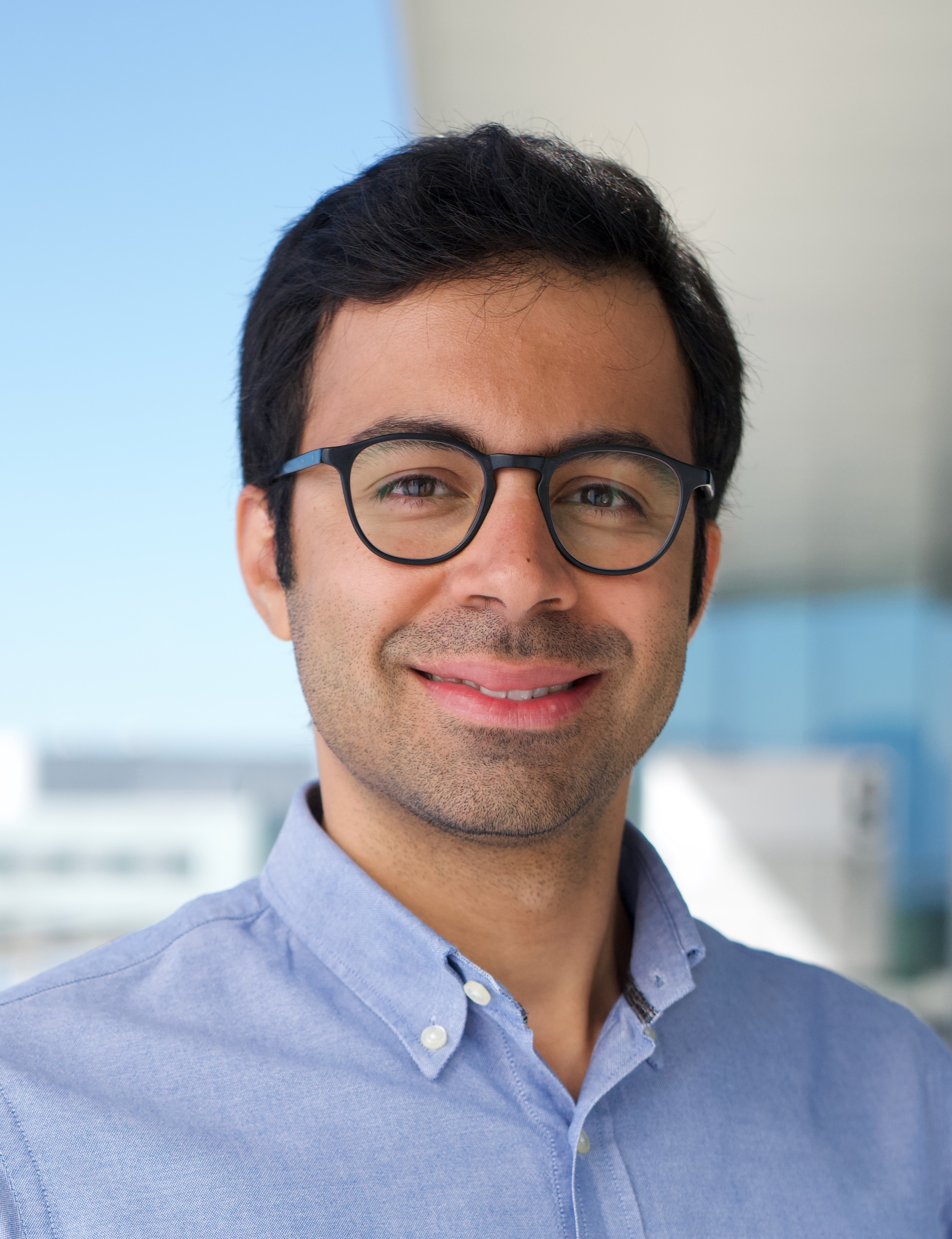  Mohammad Saghafinia