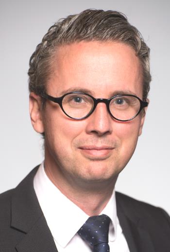 Pr Niklaus Schaefer