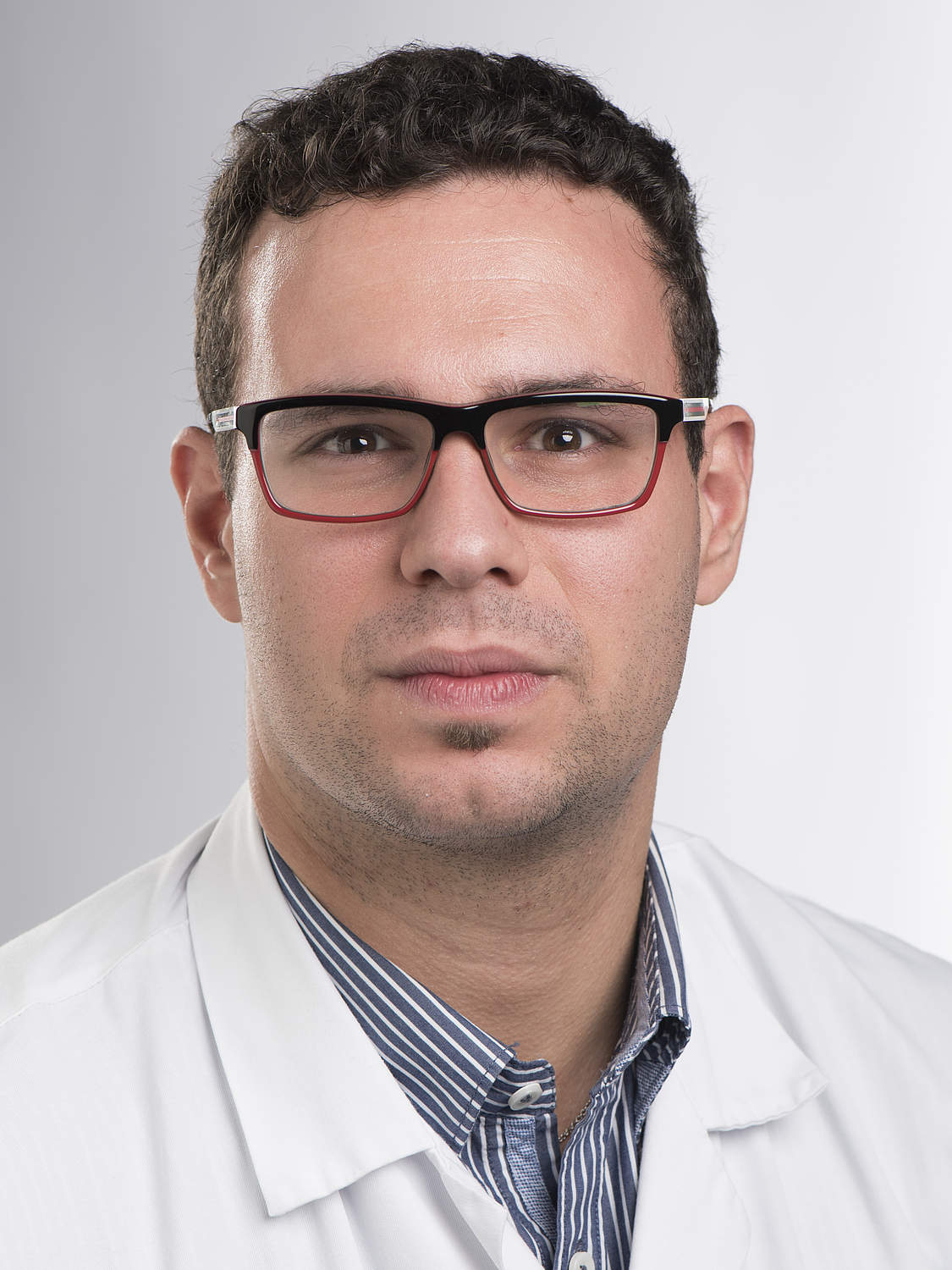 Dr Apostolos Sarivalasis