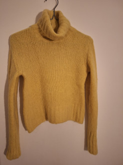 Roll-neck jumper