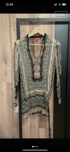 Pretty multicoloured blouse