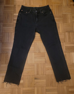 Graue gerade geschnittene Jeans von Asos in kleiner Größe 28/28