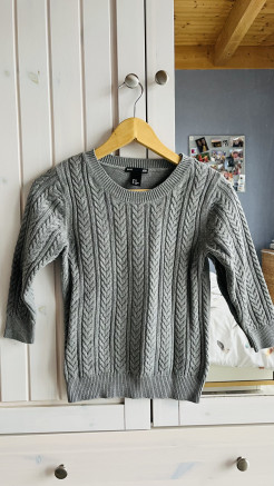 Pull gris, taille S