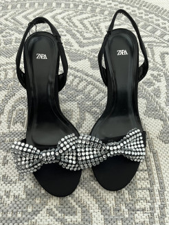 Zara 36 sandals