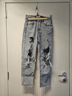 Jeans bleu troué Pull&Bear