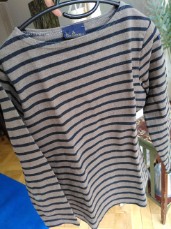 Striped 3/4 long-sleeve shirt/ jumper, size S