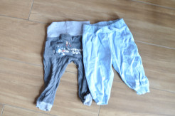Set of 2 trousers size 9 months