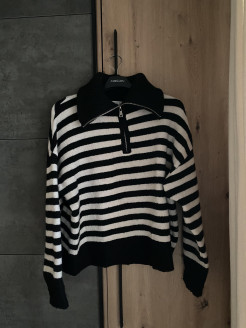 Large black/white striped jumper