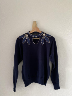 Dark blue jumper with rhinestones