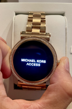 Michael Kors Access watch