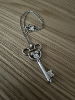 Disney silver necklace