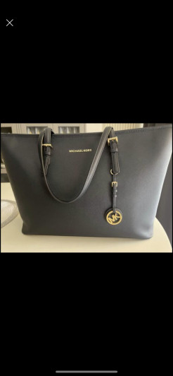 Sac Michael kors bleu foncé 