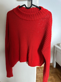 Pull Rouge