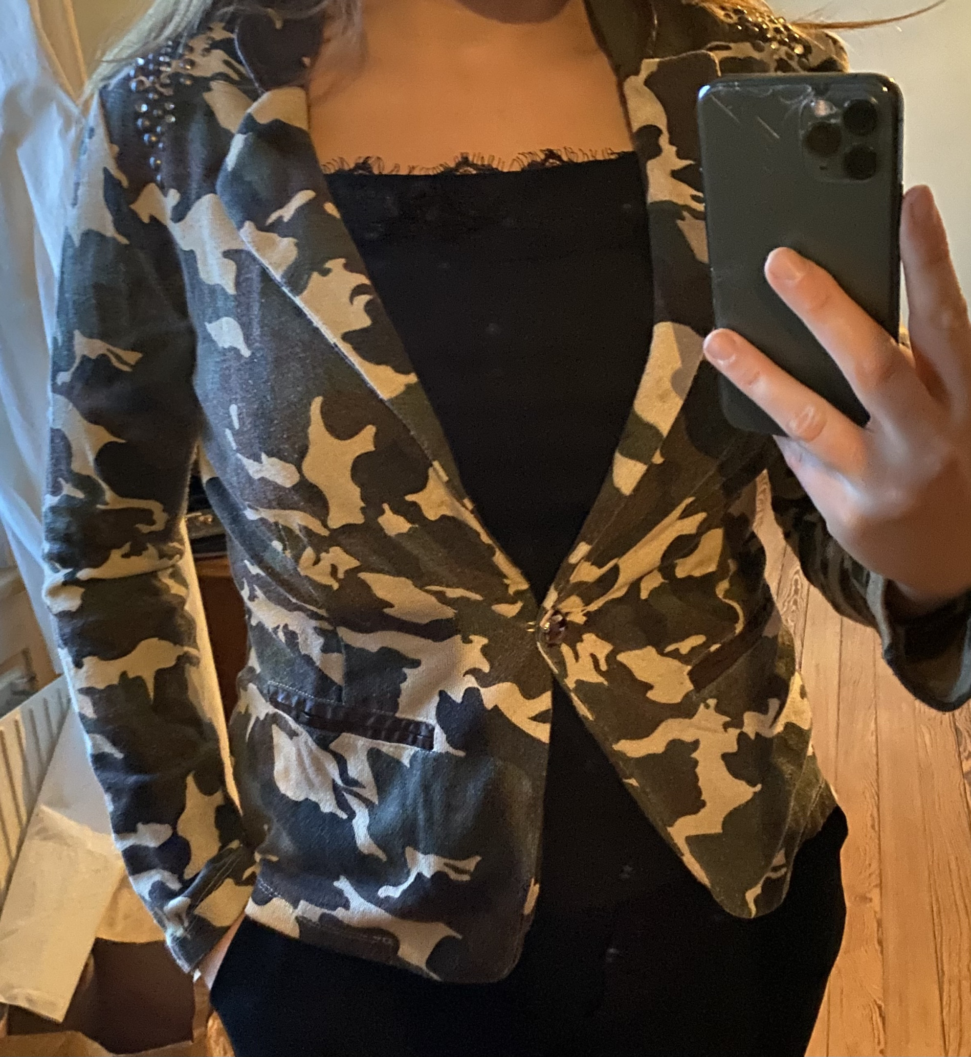 Blazer mit Militärmotiv