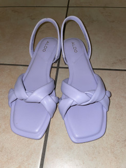 Sandales lilas