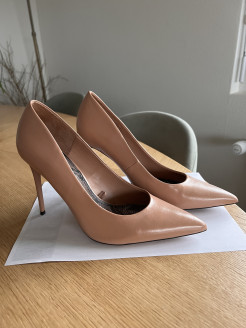 Zara pumps