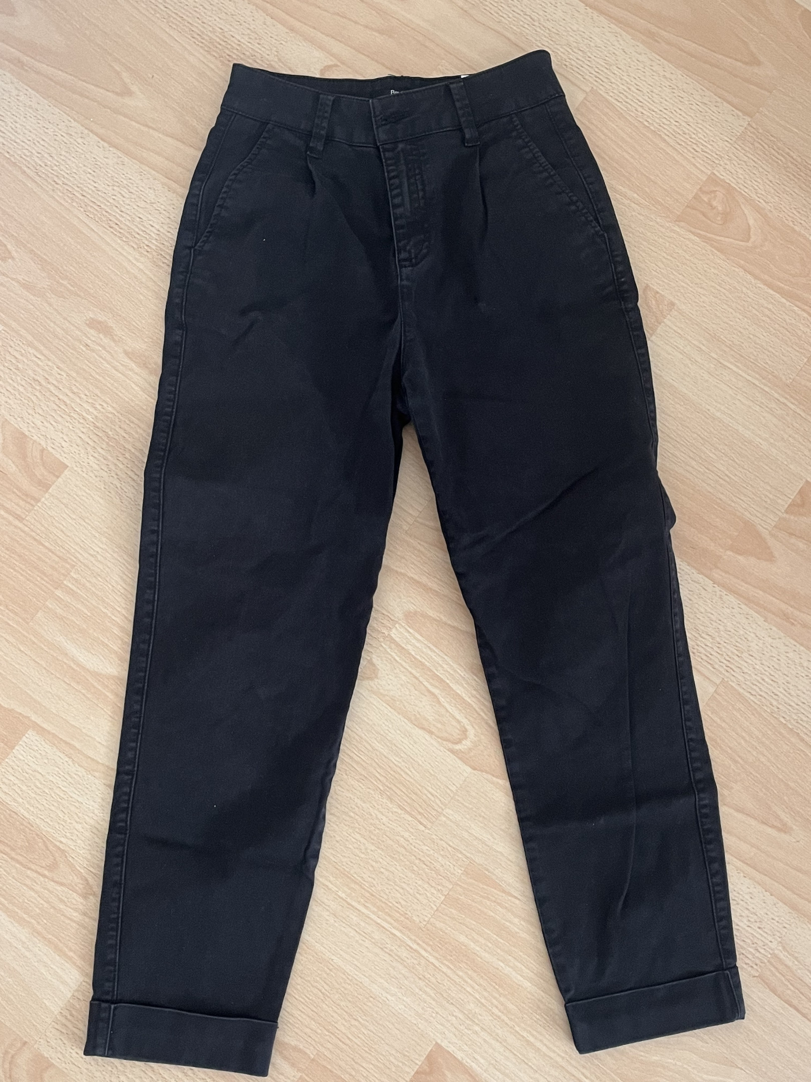 Black trousers size 34