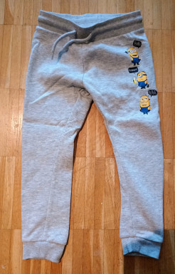 Minions jogging trousers size 104