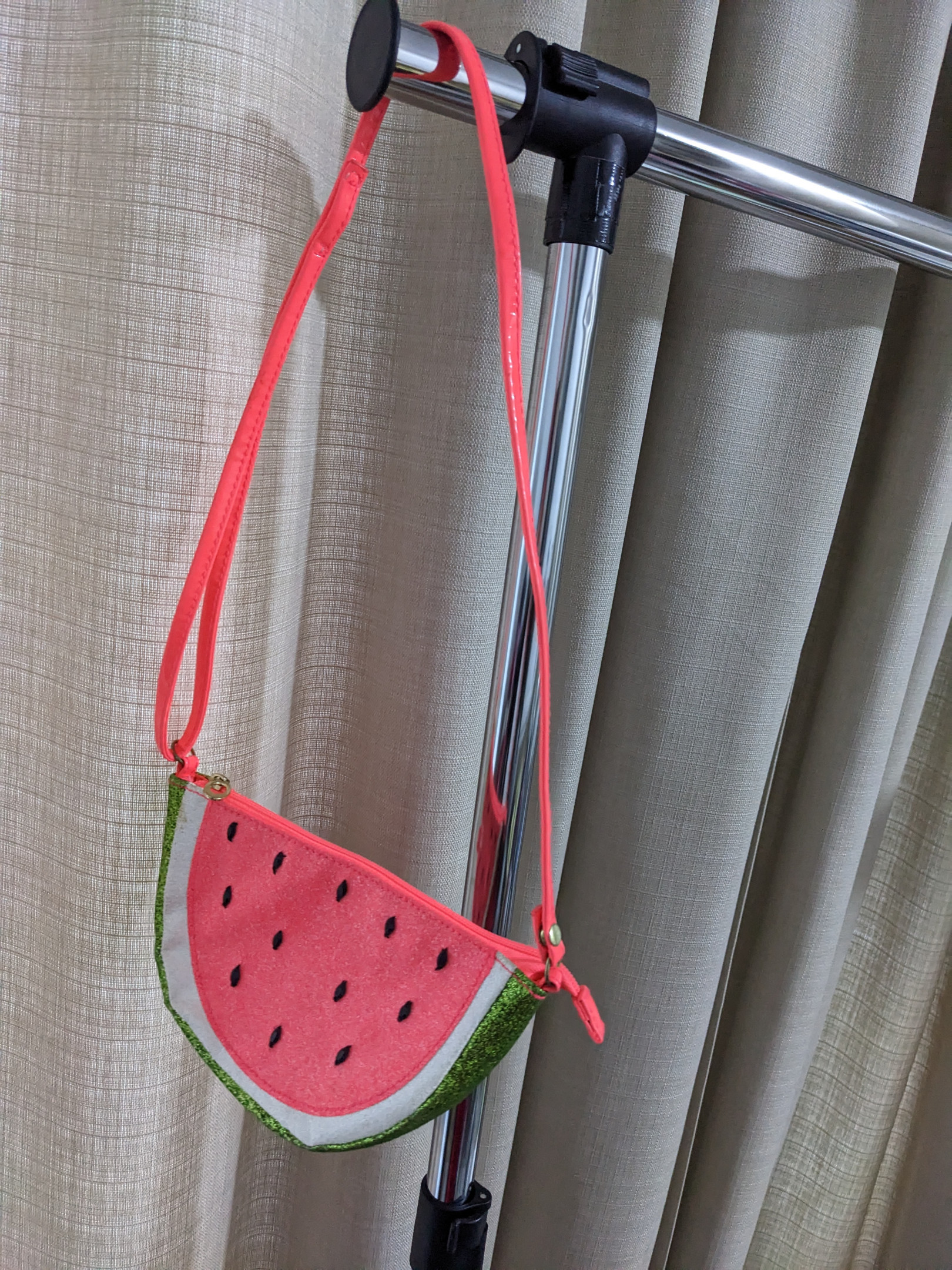 Watermelon purse online h&m