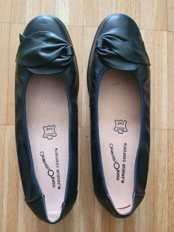 Schwarze Ballerinas Größe 40