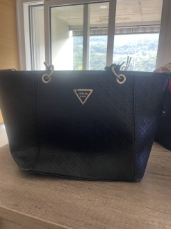 Sac Guess