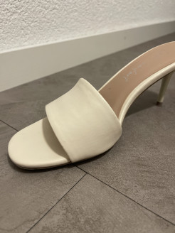 Creamy white heels