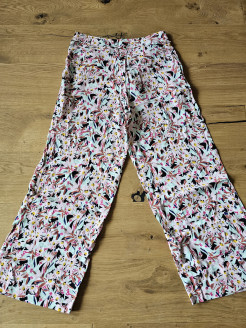 Wide-leg patterned trousers size 38