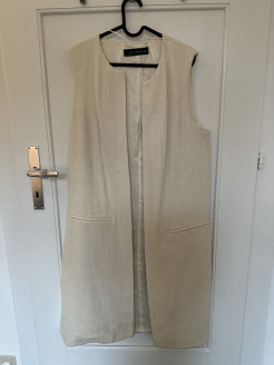 Waistcoat of white midi