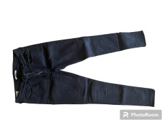 Jeans Levis 720 skinny schwarz Größe 30/30