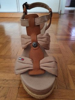 Tommy Hilfiger sandals - Size 39