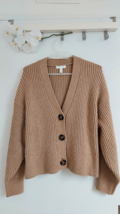 Brown cardigan