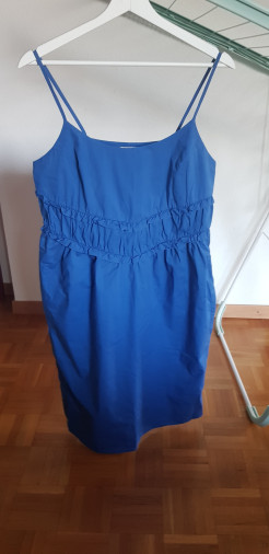 Robe mi-longue bleue