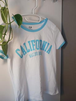 T-shirt California, blanc à bordure bleue, c&a