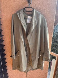 Bershka lightweight khaki jacket size M
