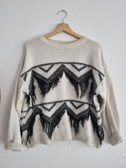 Fringed jumper