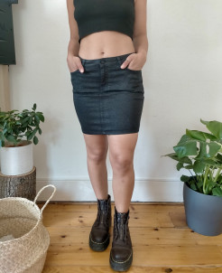 Shiny black denim skirt - Mango