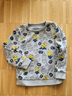 C & A minions jumper size 110